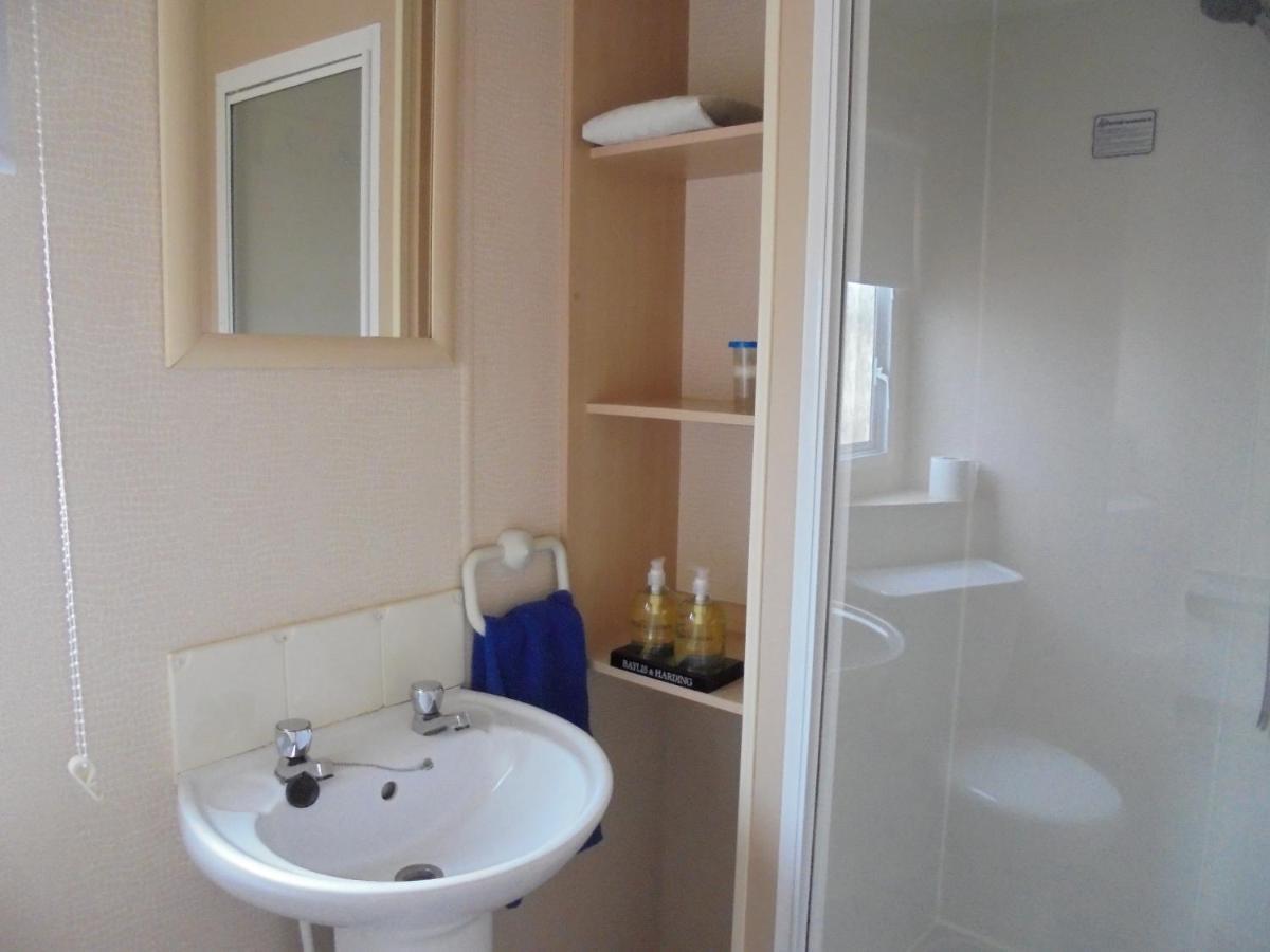 6 Berth On Golden Anchor Apartment Chapel Saint Leonards Ngoại thất bức ảnh